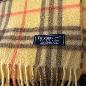 Bundle Burberry’s Scarf , CD scarf,